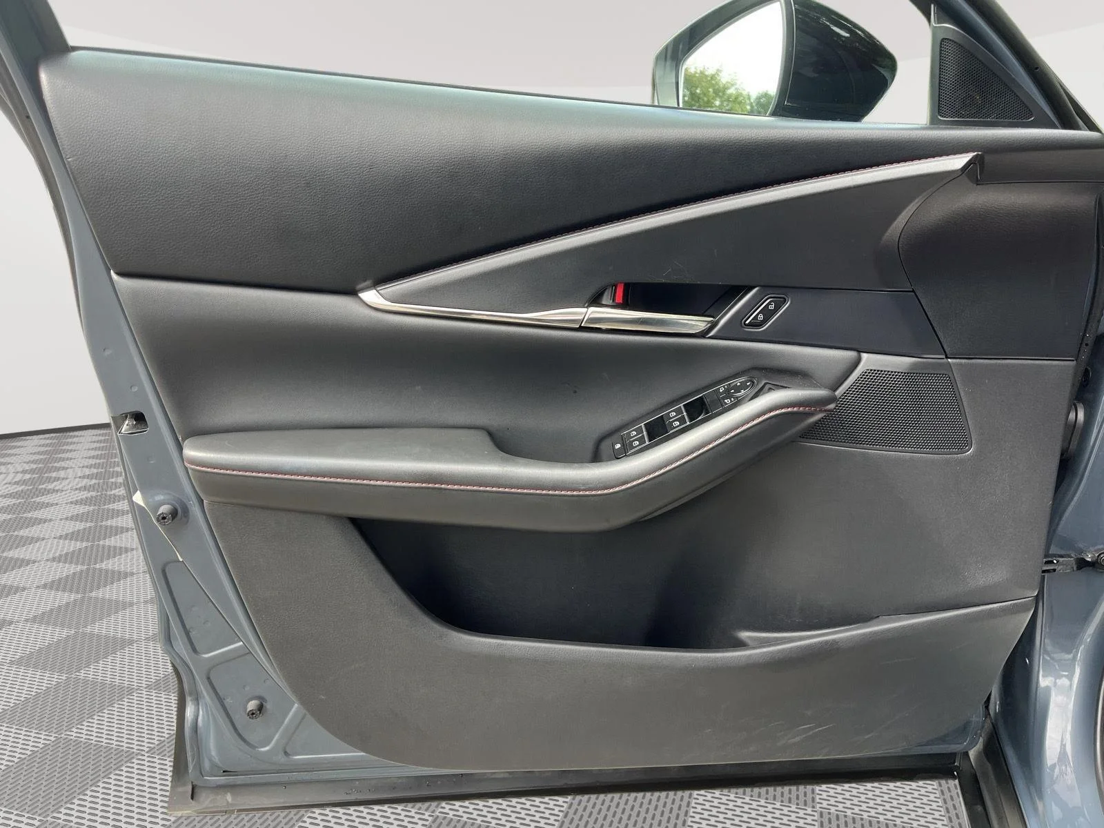 Used 2025 Polymetal Gray Metallic Mazda 2.5 S Carbon Edition image 18
