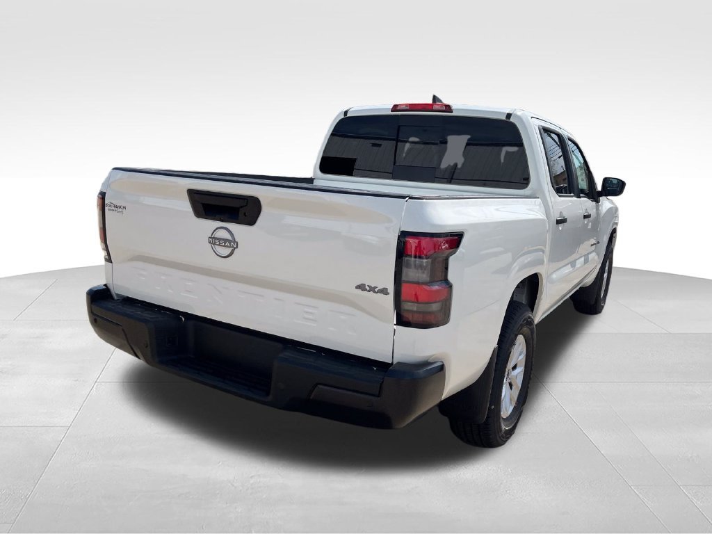 New 2027 White Nissan S image 5