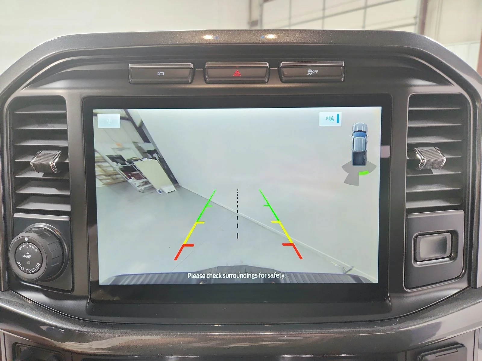 Used 2023 Blue Ford XLT image 29