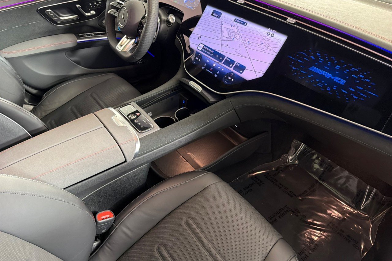 Certified Used 2025 MANUFAKTUR Graphite Grey Magno Mercedes-Benz AMG® EQS image 14