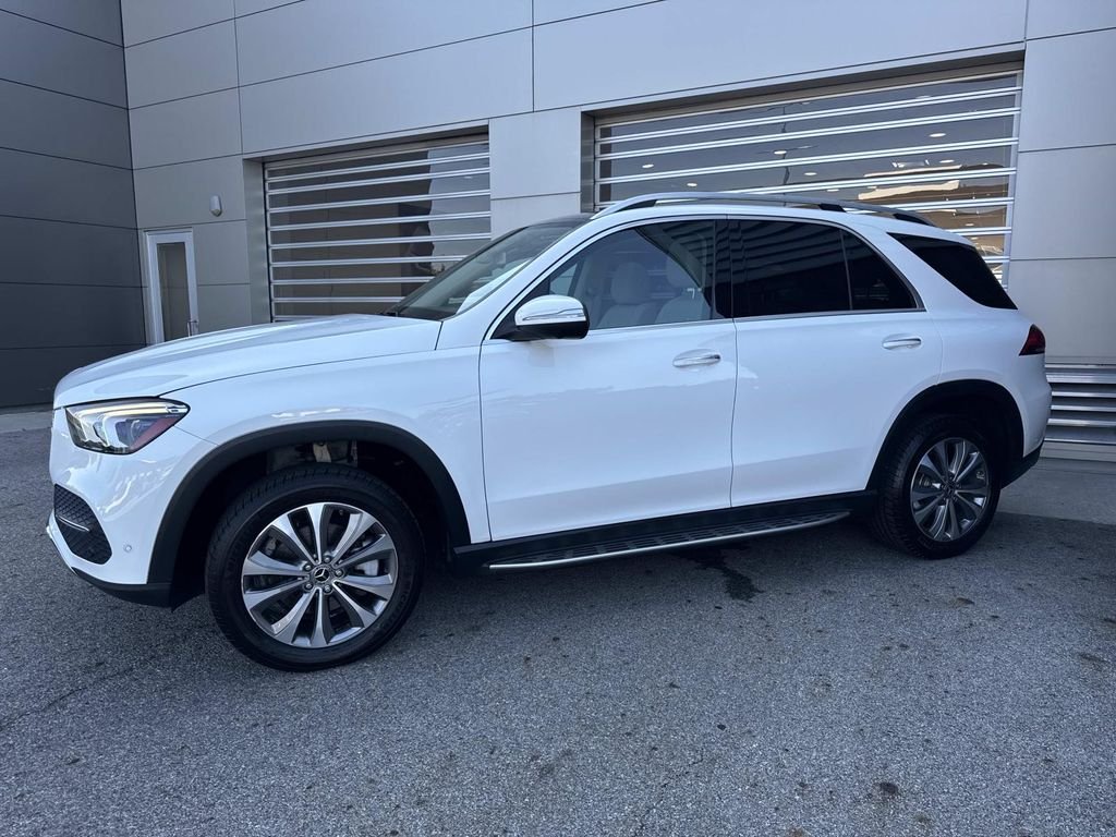 Used 2020 White Mercedes-Benz GLE 350 image 3