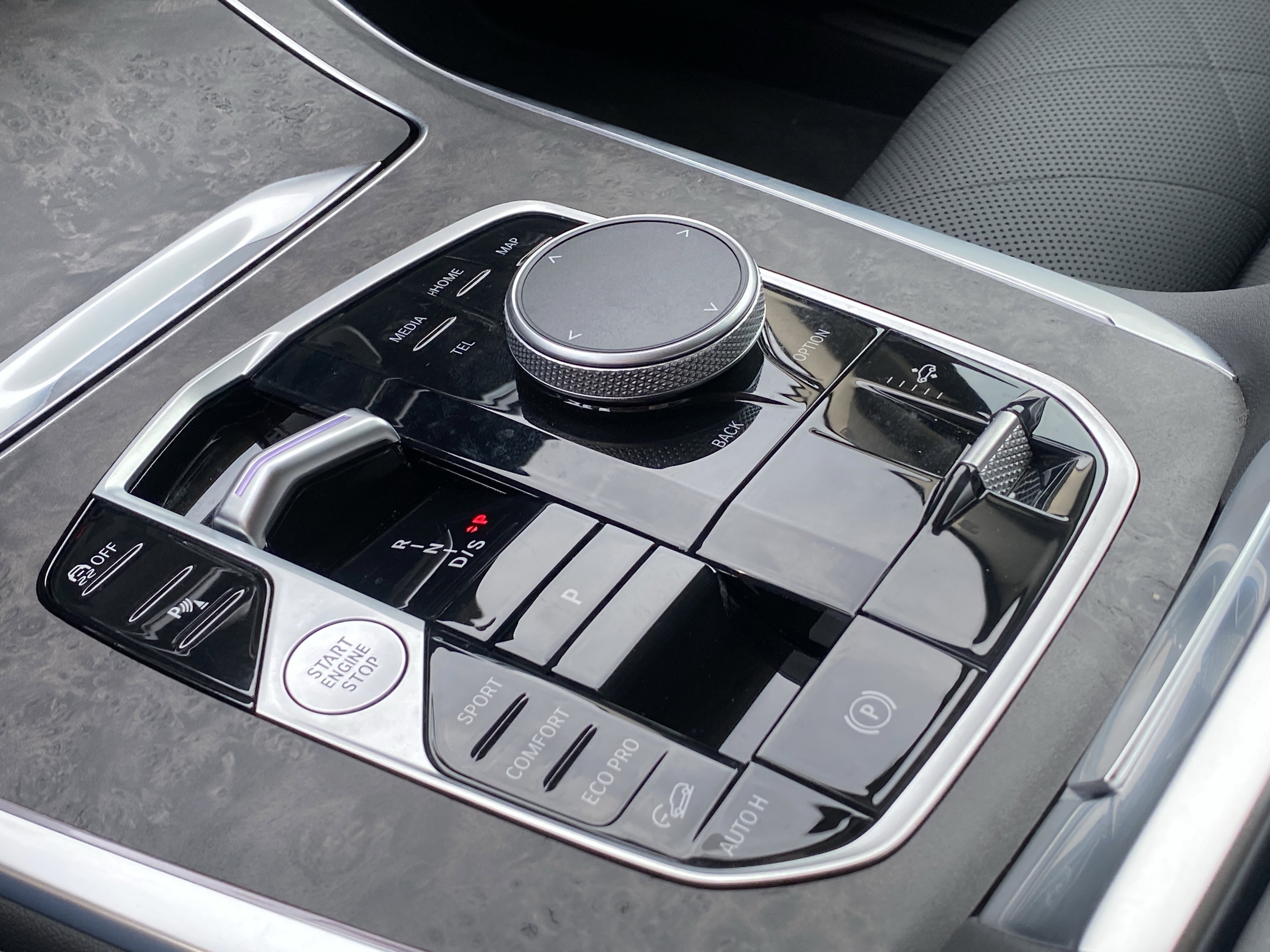 Certified Used 2026 Skyscraper Gray Metallic BMW xDrive40i image 27