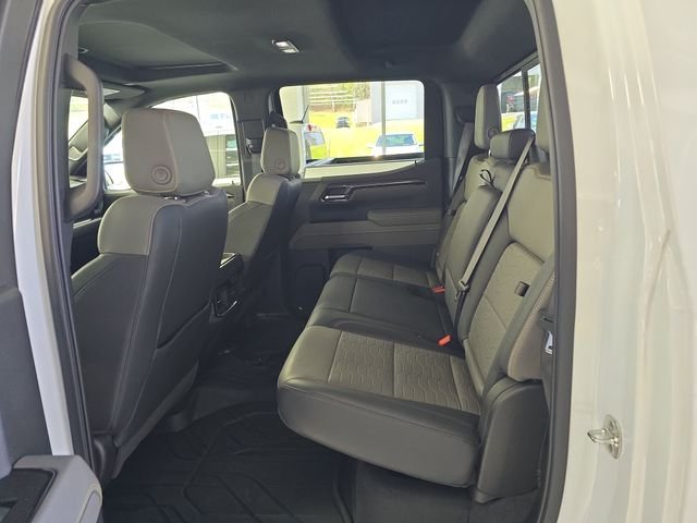 Used 2025 White Chevrolet ZR2 image 10