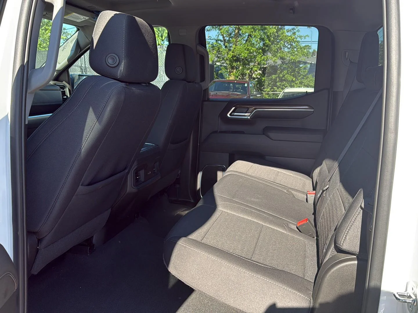 Used 2024 Summit White Chevrolet RST image 10
