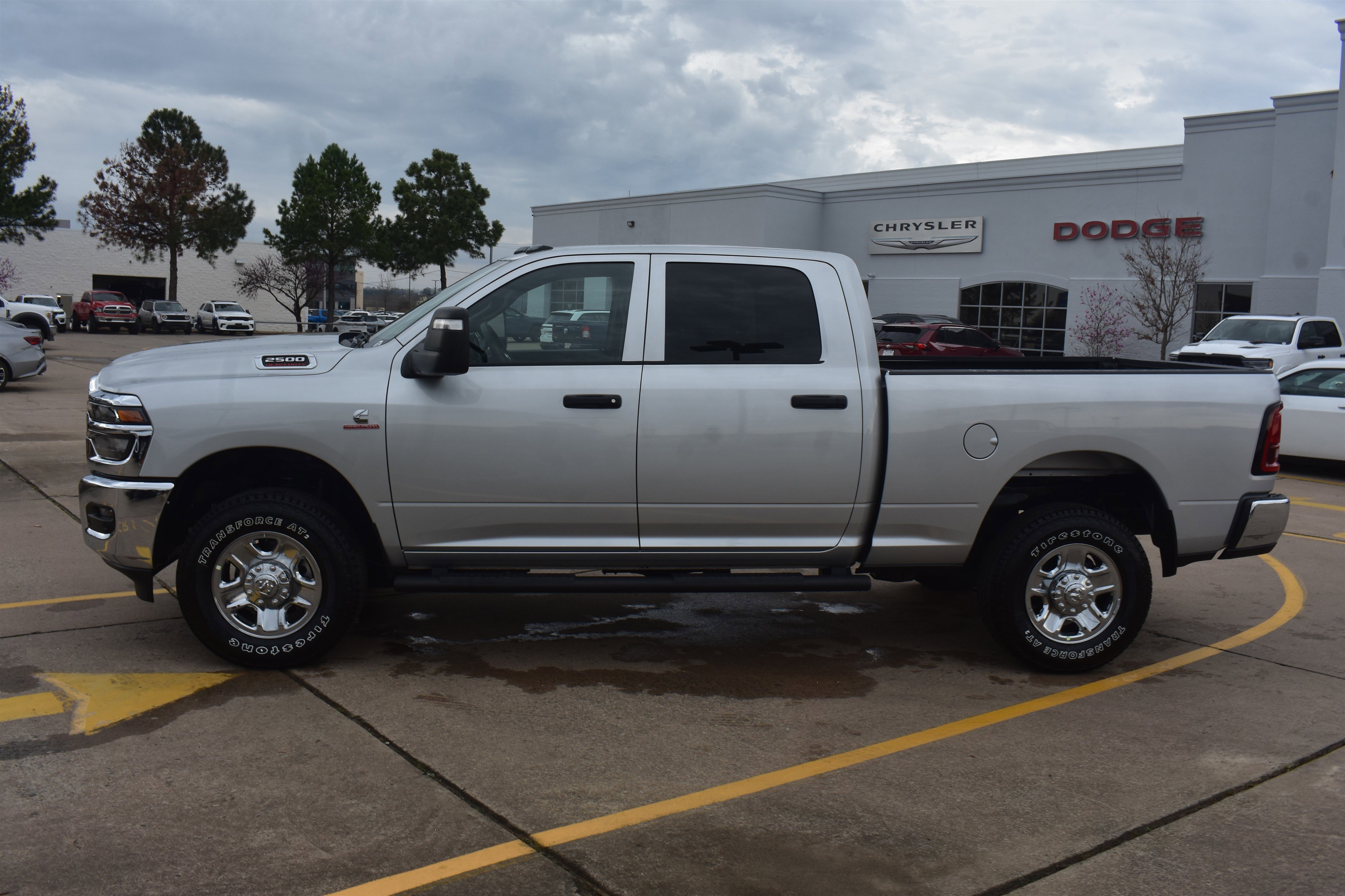 New 2026 Silver-Zynith Exterior Paint RAM Tradesman image 9
