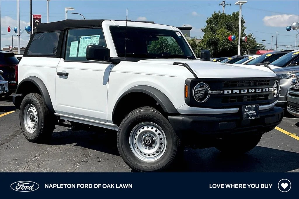 2025 Ford Bronco Base 4x4's photo