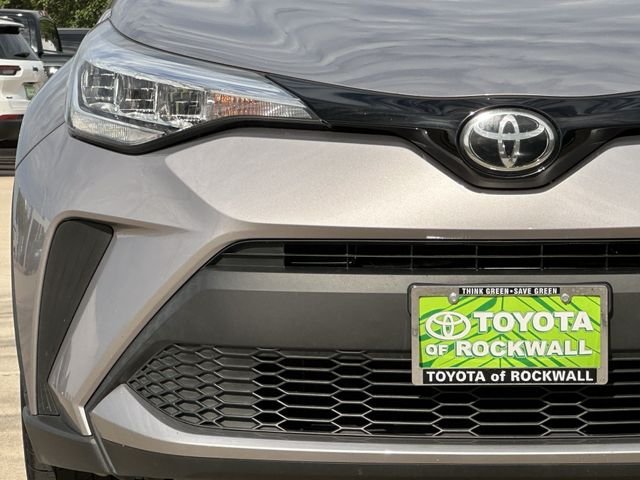 Used 2020 Silver Toyota XLE image 7