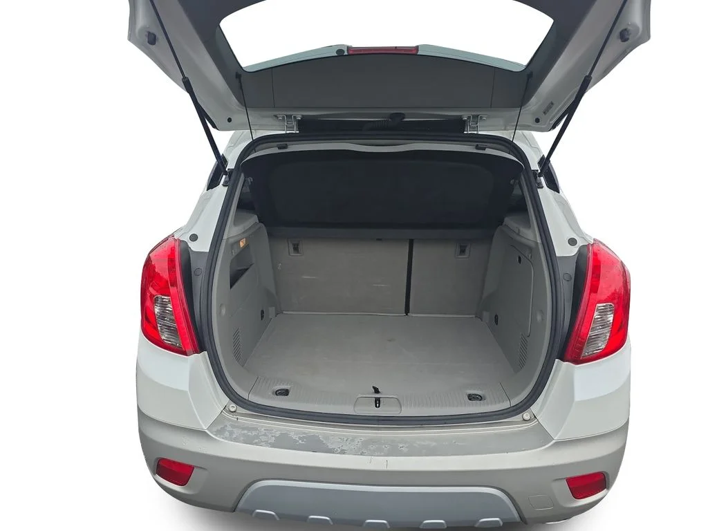 Used 2015 White Pearl Tricoat Buick Base image 25