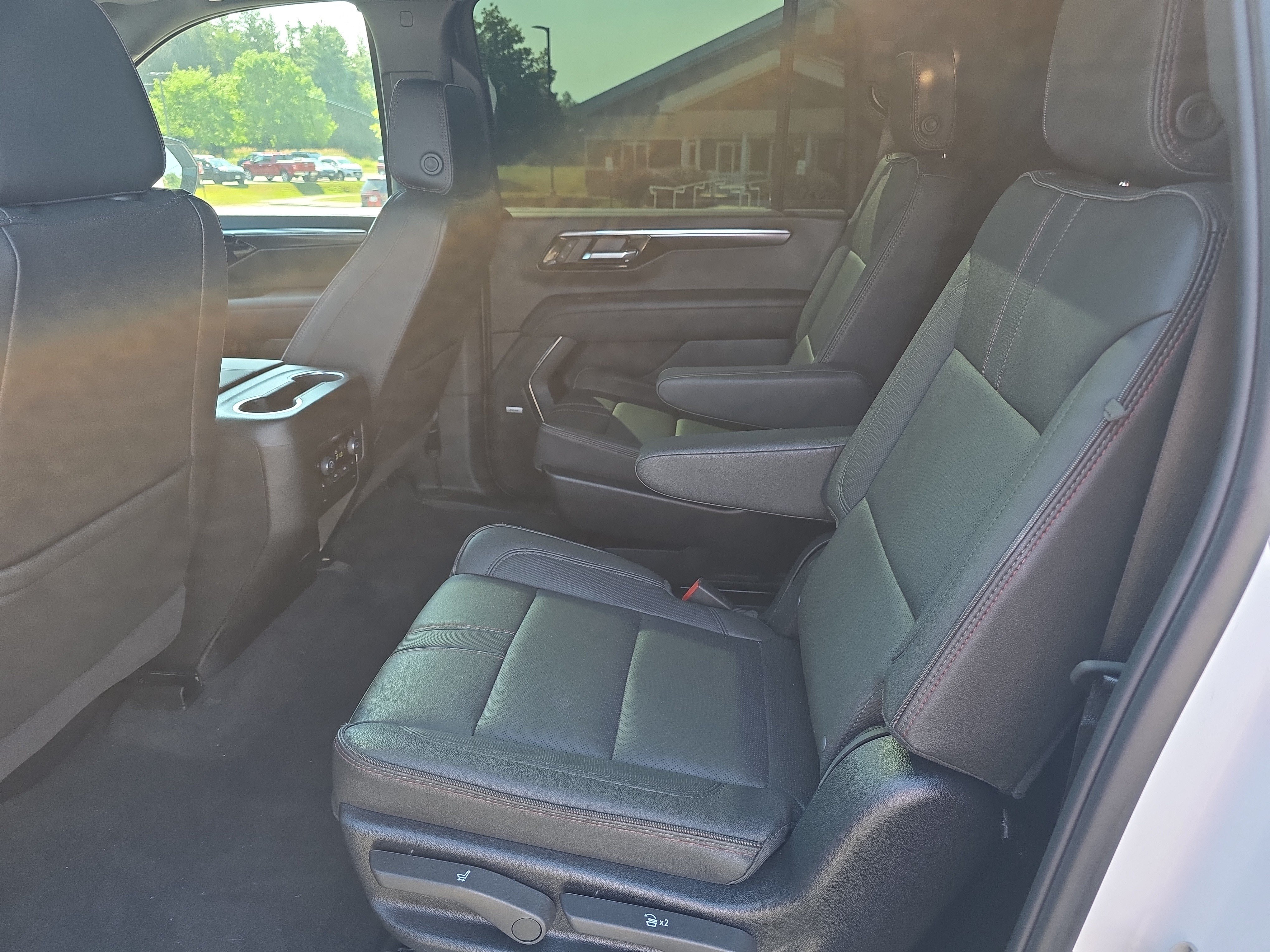 Used 2026 Summit White Chevrolet RST image 11