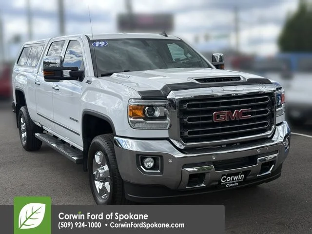 Used 2019 Summit White GMC SLT image 1