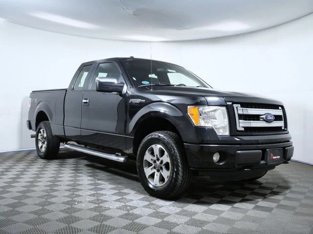 2013 Ford F-150 STX 4x4 SuperCab 145-in's photo