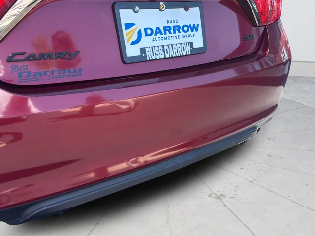 Used 2016 Red Toyota SE image 29