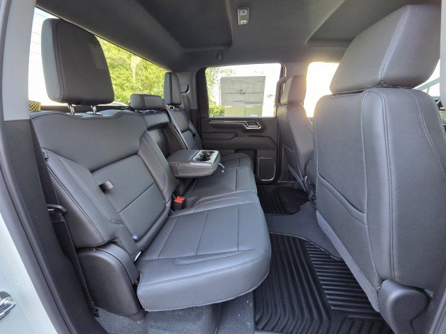 New 2026 Summit White Chevrolet LTZ image 33