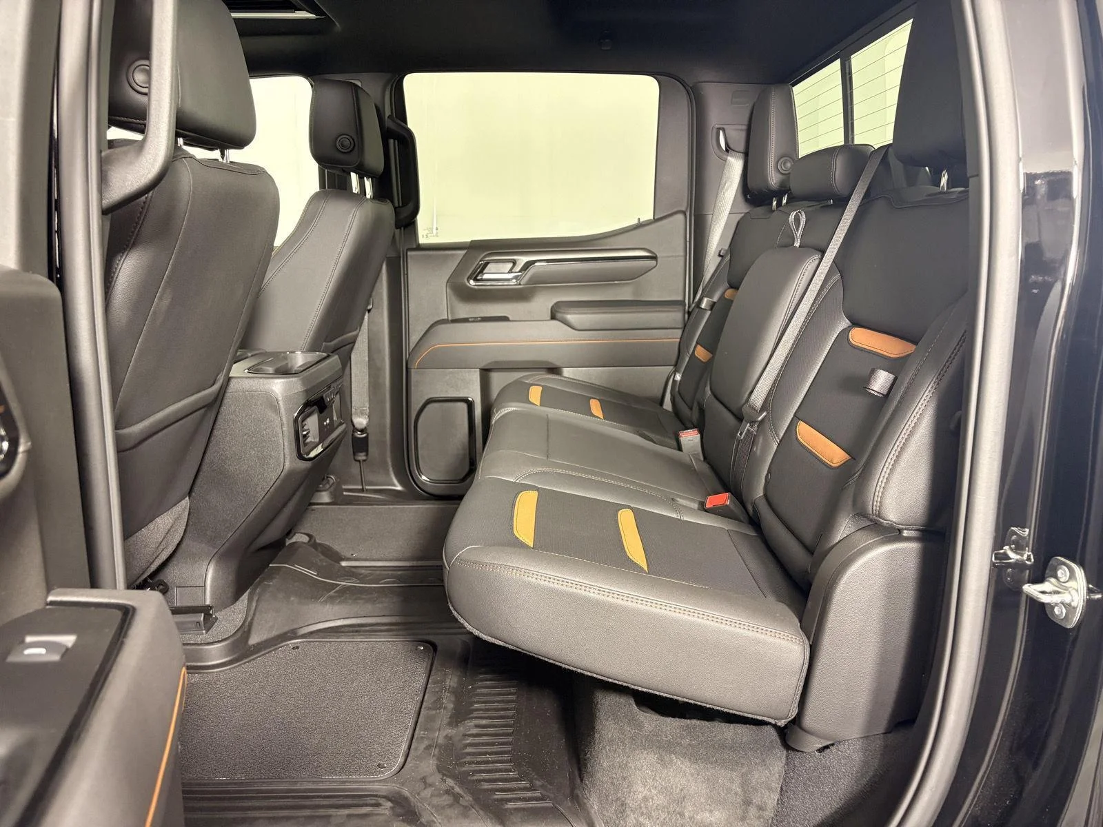 Used 2026 Onyx Black GMC AT4 image 16