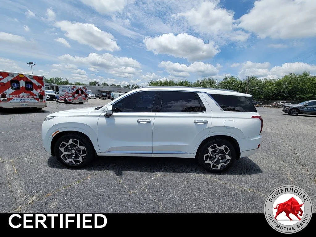 Used 2022 White Hyundai Calligraphy image 3