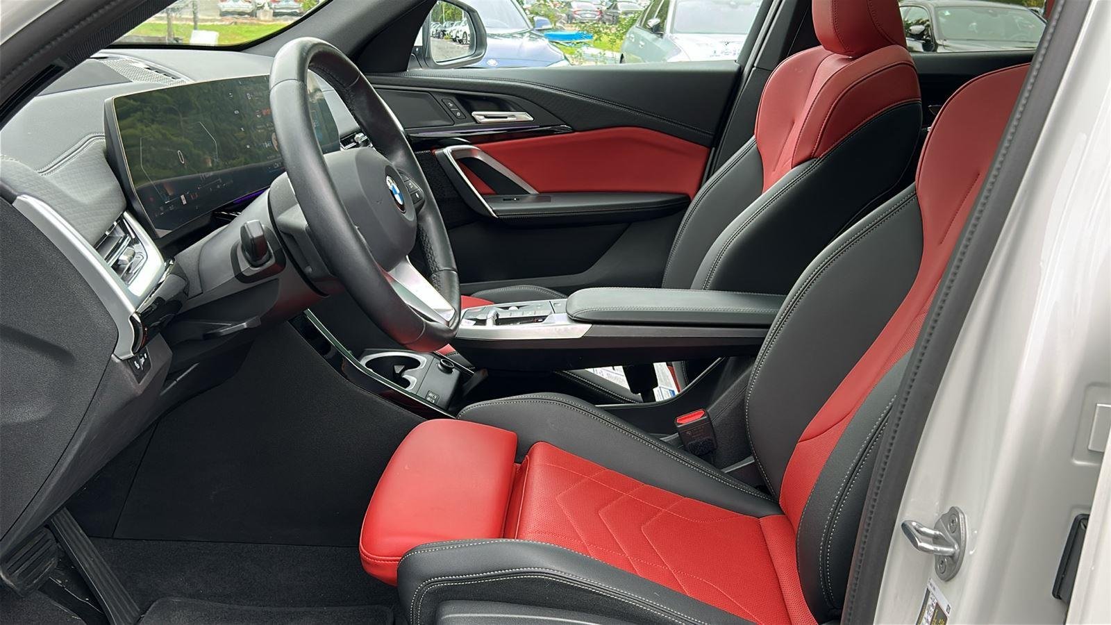 2025 BMW X2 28i - Photo 10