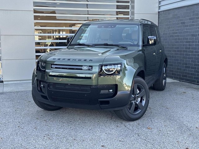 2026 Land Rover Defender 110 S