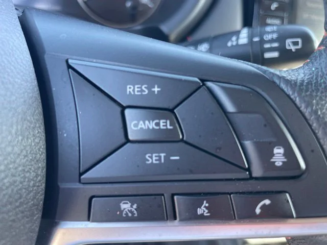 Used 2023 Blue Nissan SR image 10