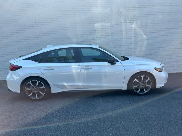 Used 2025 Platinum White Pearl Honda Sport Touring image 2