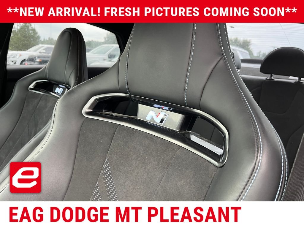 Used 2022 Gray Hyundai Base image 6