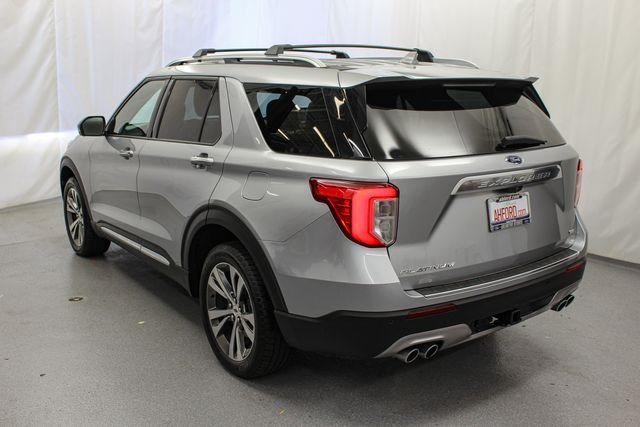 Used 2020 Silver Metallic Ford Platinum image 7