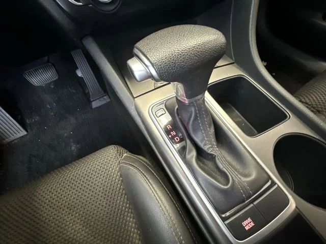 Used 2019 Black Kia S image 23