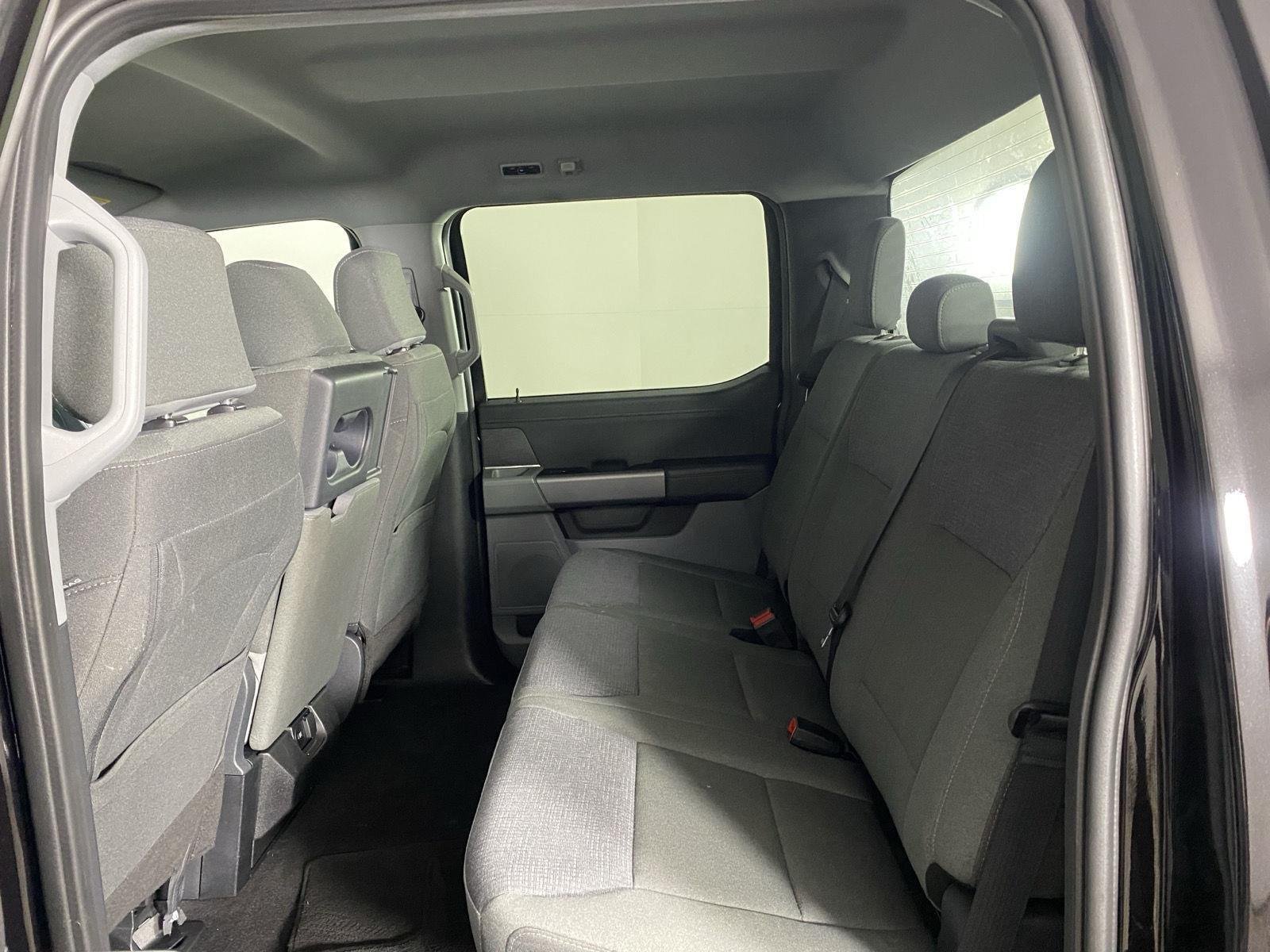 Used 2025 Agate Black Ford XLT image 11