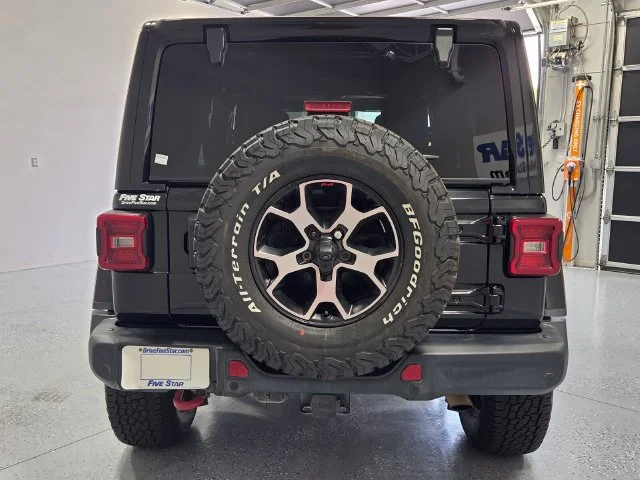 Used 2021 Black Jeep Unlimited Rubicon image 10
