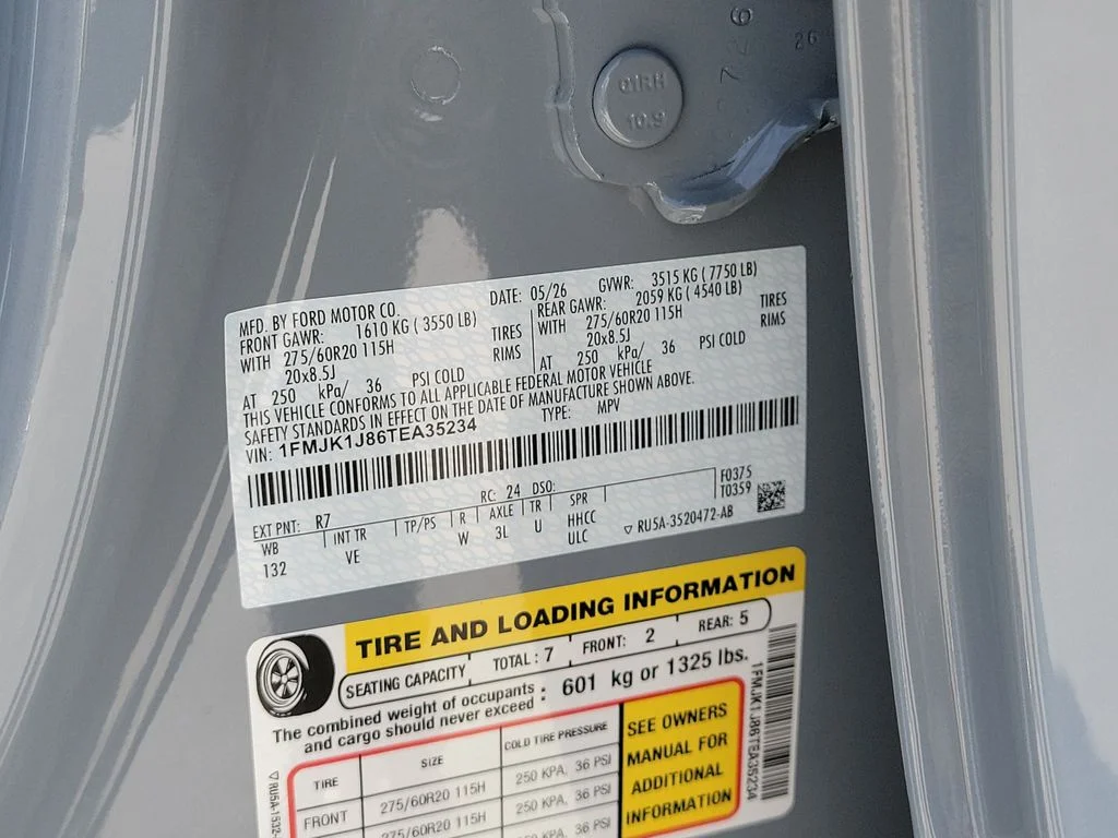 New 2026 Glacier Gray Metallic Tri-Coat Ford MAX Active image 28