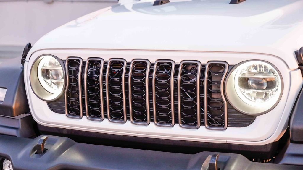New 2026 Bright White Clearcoat Jeep Sport S image 6