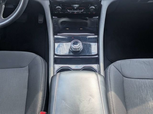 Used 2023 Red Jeep Laredo image 19