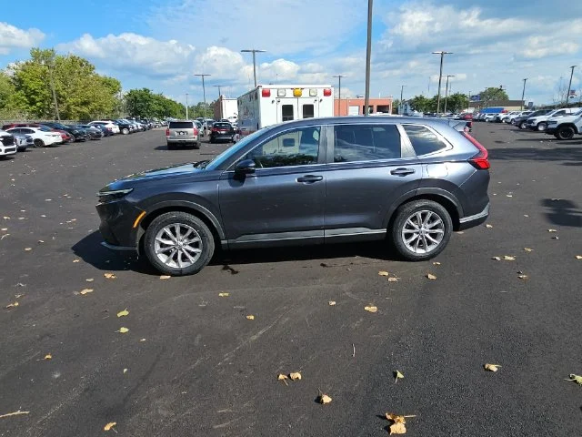 Used 2023 Black Honda EX-L image 17