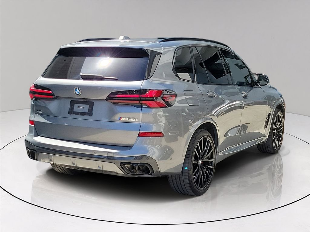 Used 2025 Gray BMW M60i image 6
