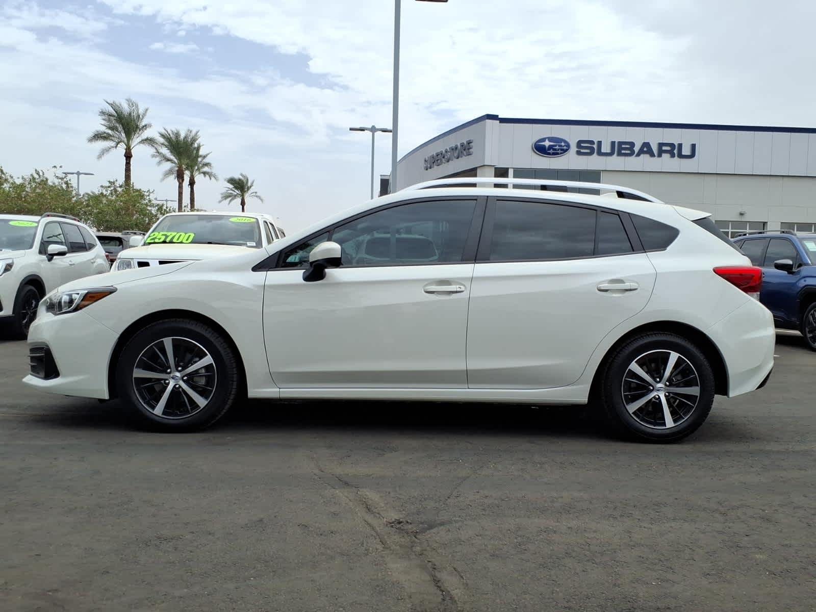 Used 2022 Crystal White Pearl Subaru Premium image 4
