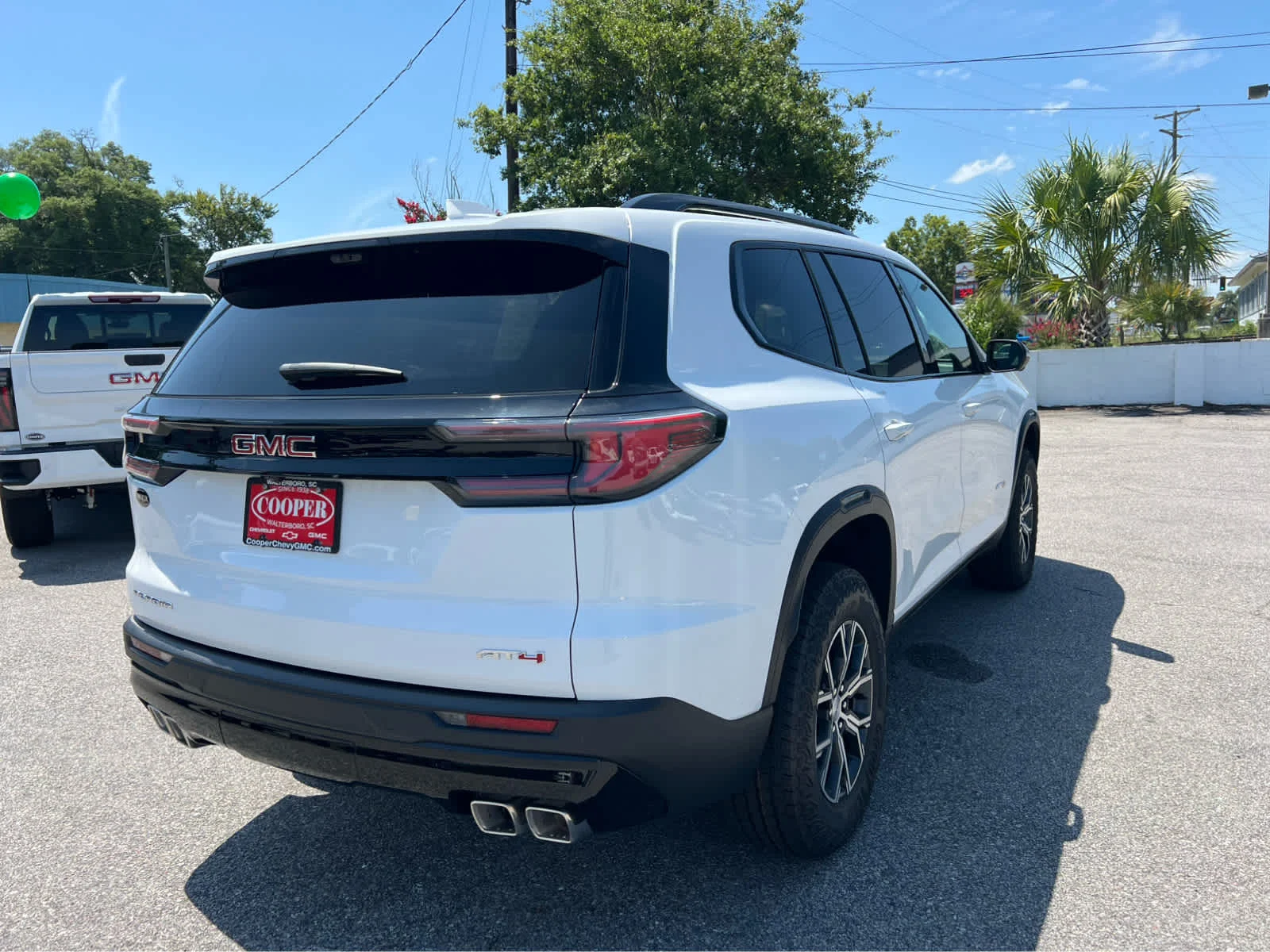 New 2026 Summit White GMC AT4 image 3