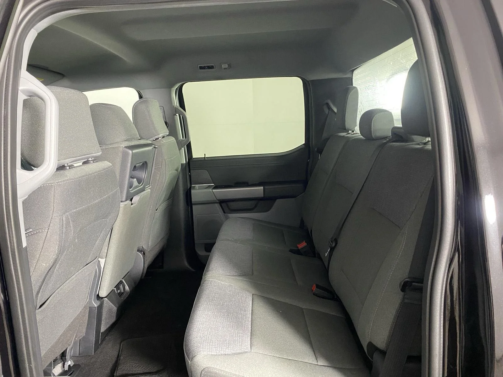Used 2025 Agate Black Ford XLT image 11