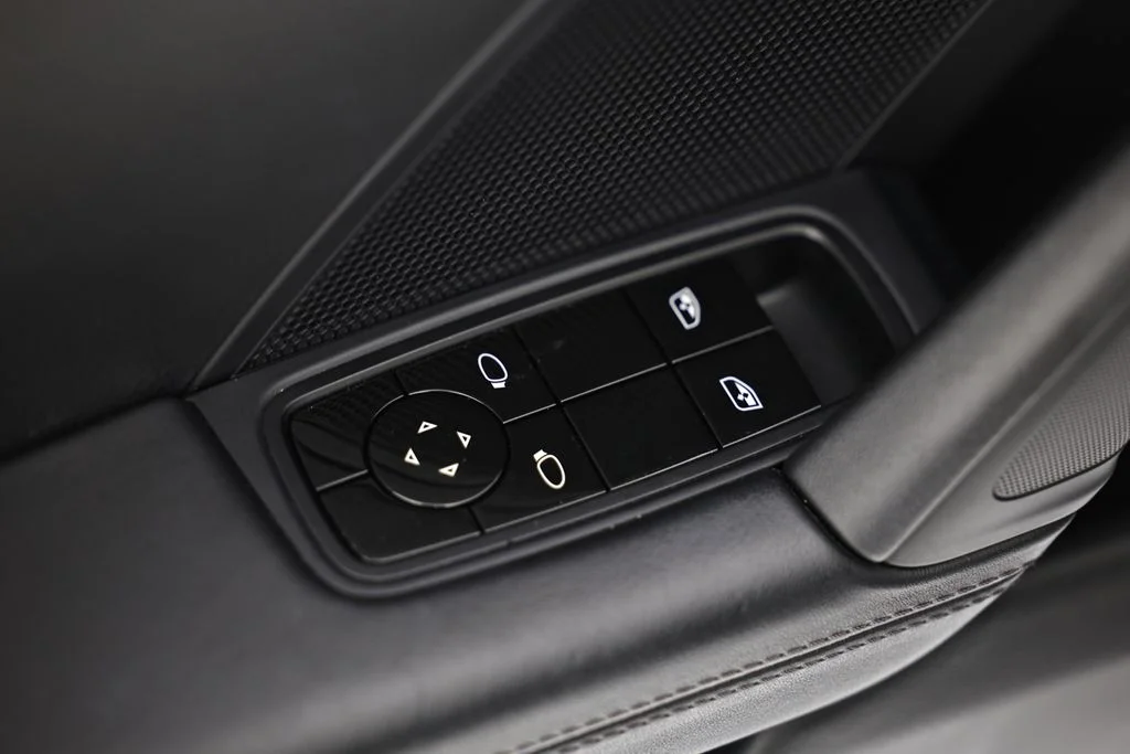 Used 2020  Porsche Carrera S image 23