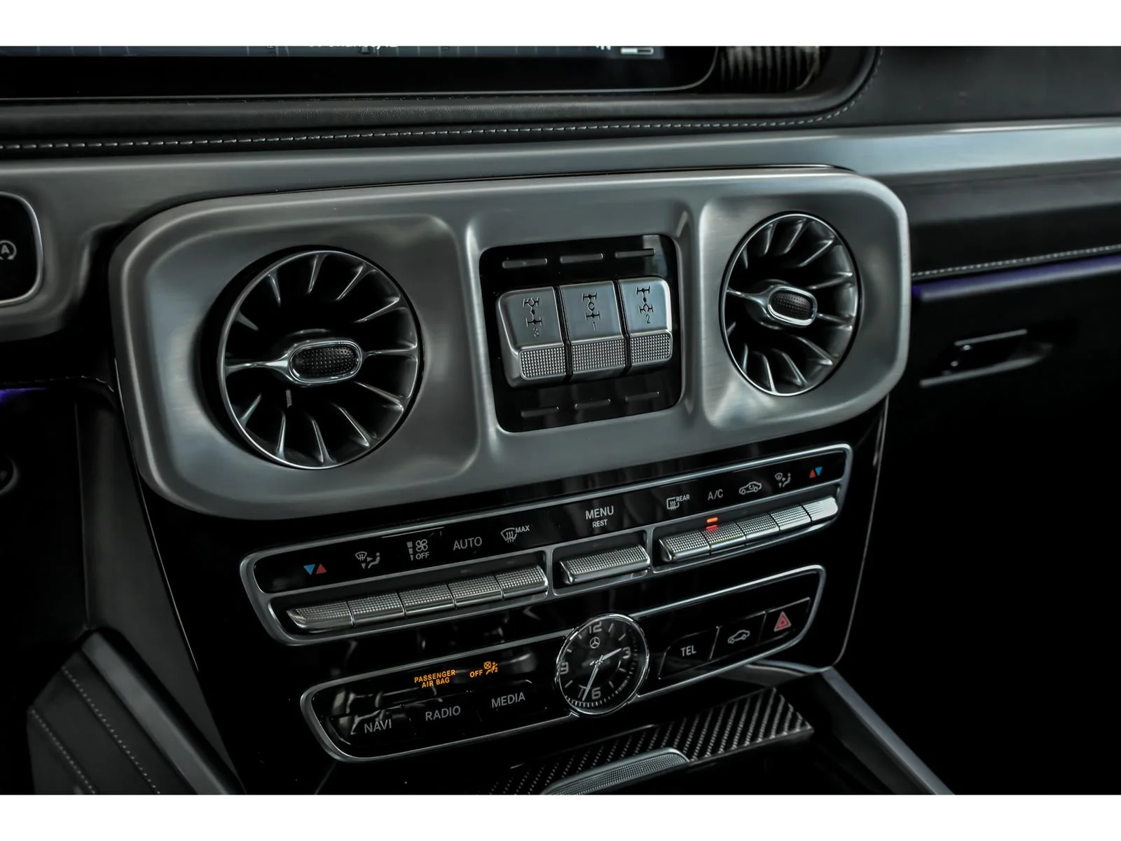 Used 2022 Black Mercedes-Benz G 550 image 21
