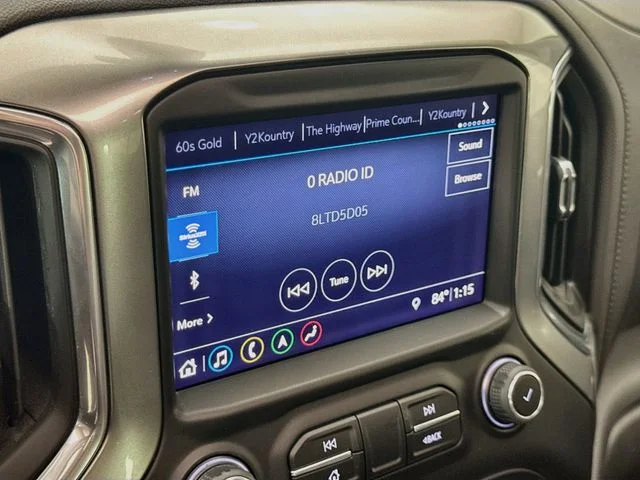 Certified Used 2019 Iridescent Pearl Tricoat Chevrolet LTZ image 15