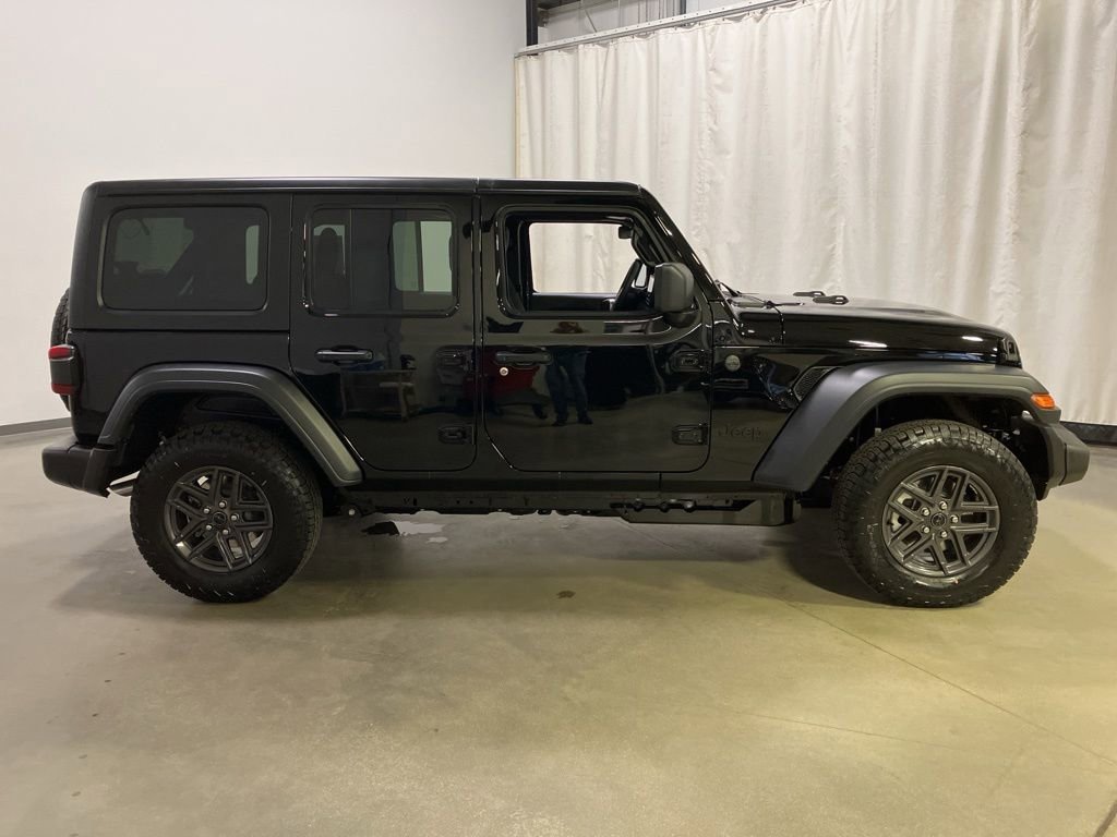 New 2026 Black Clear-Coat Exterior Paint Jeep Sport S image 20