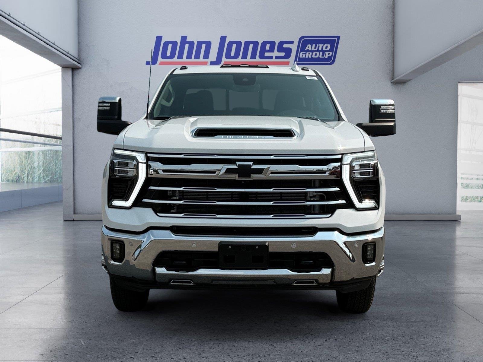 Used 2024 Summit White Chevrolet LTZ image 8