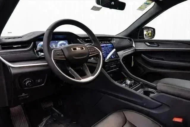 2025 Jeep Grand Cherokee Limited - Photo 25