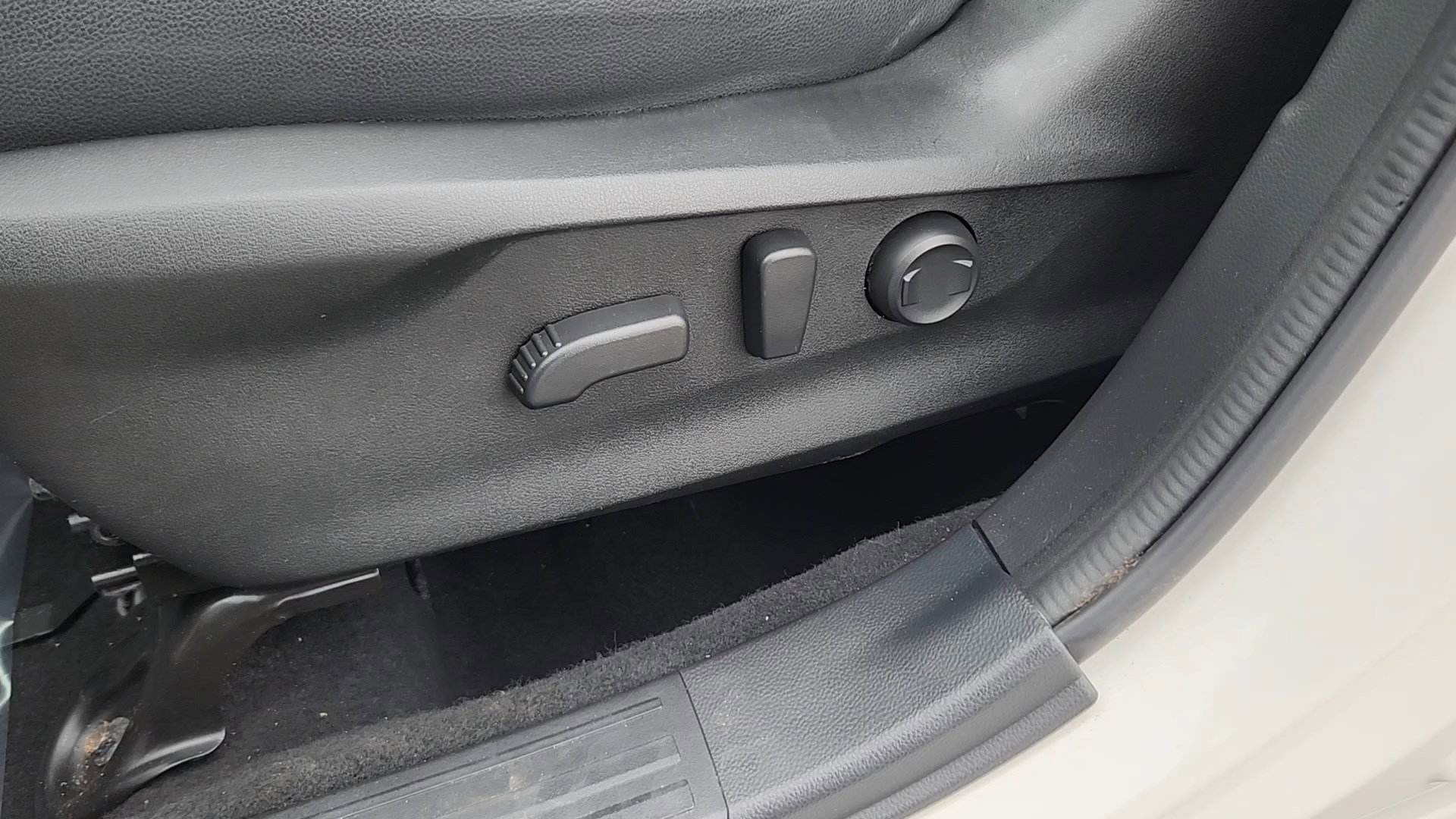 2022 Subaru Forester Premium - Photo 9