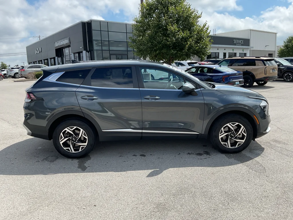 Used 2023 Gravity Gray Kia LX image 9