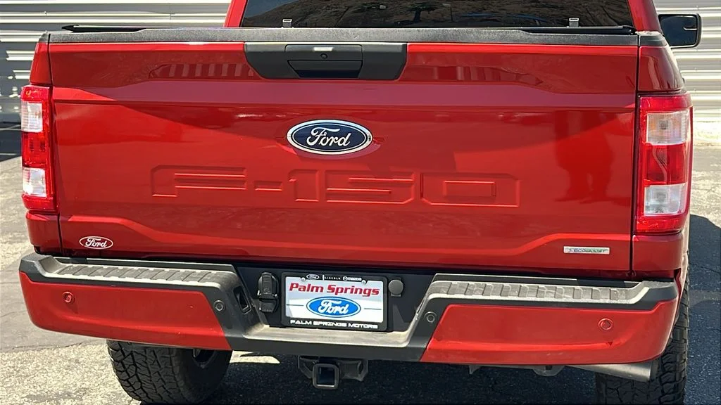 Certified Used 2023 Hot Pepper Red Metallic Tinted Clearcoat Ford XL image 5