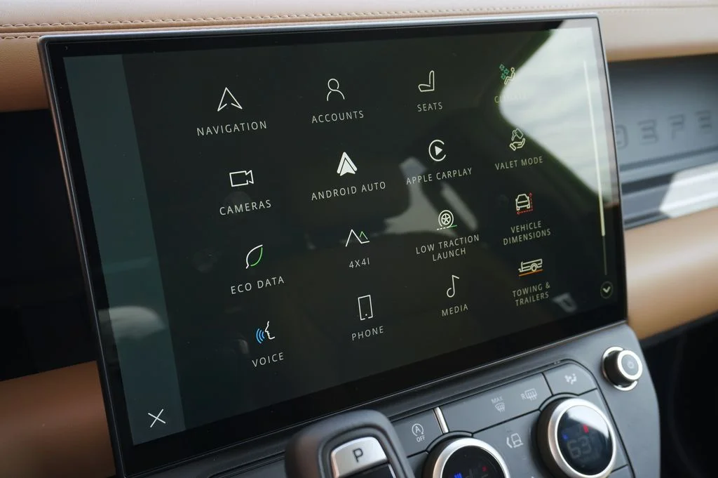 New 2026 Carpathian Grey Land Rover X-Dynamic SE image 22