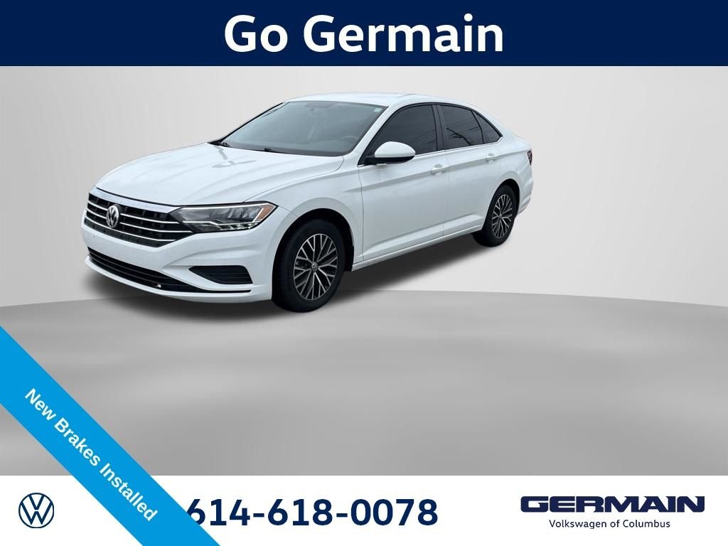 Used 2021 White Volkswagen 1.4T S image 1