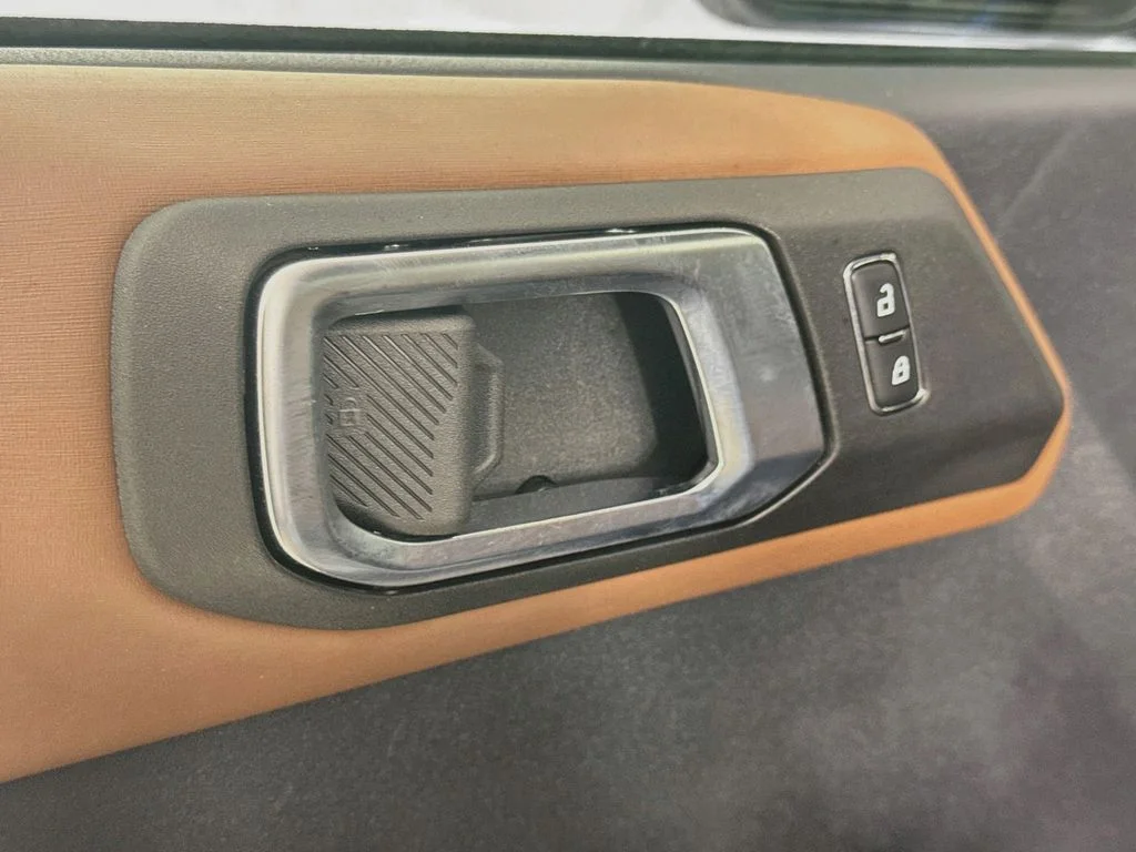 Used 2023 Gray Ford Outer Banks image 19