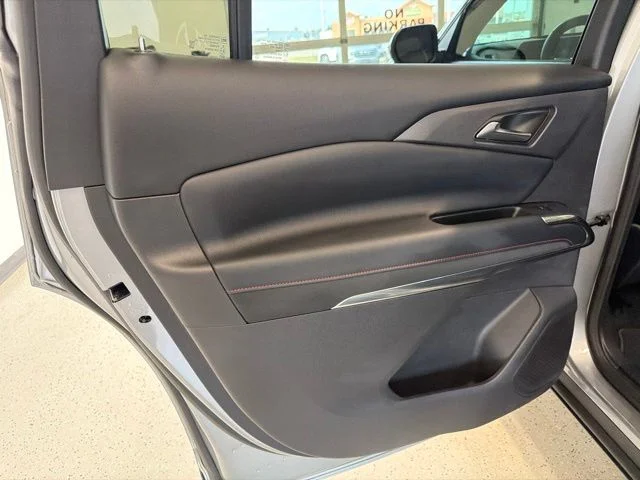 Used 2026 Gray Chevrolet Z71 image 43