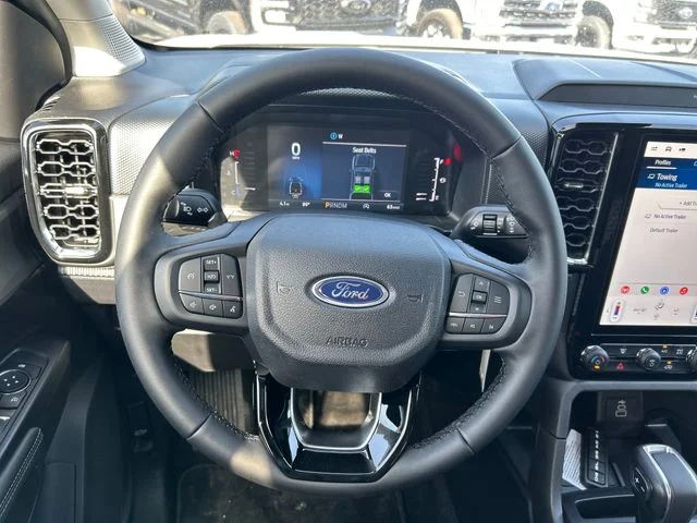 New 2026 Oxford White Ford XLT image 14